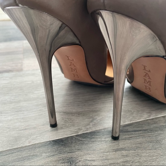 L.A.M.B Dark Tan Soft Leather Pointed Shoe Silver Stiletto Heel Women Size: 8.5 - Picture 10 of 16